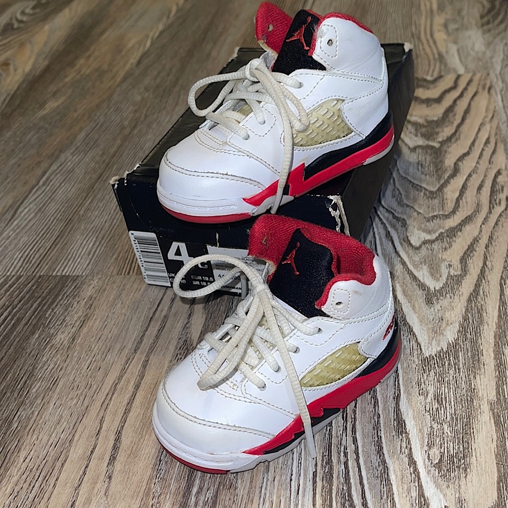 🚨Jordan Retro 5 (TD)